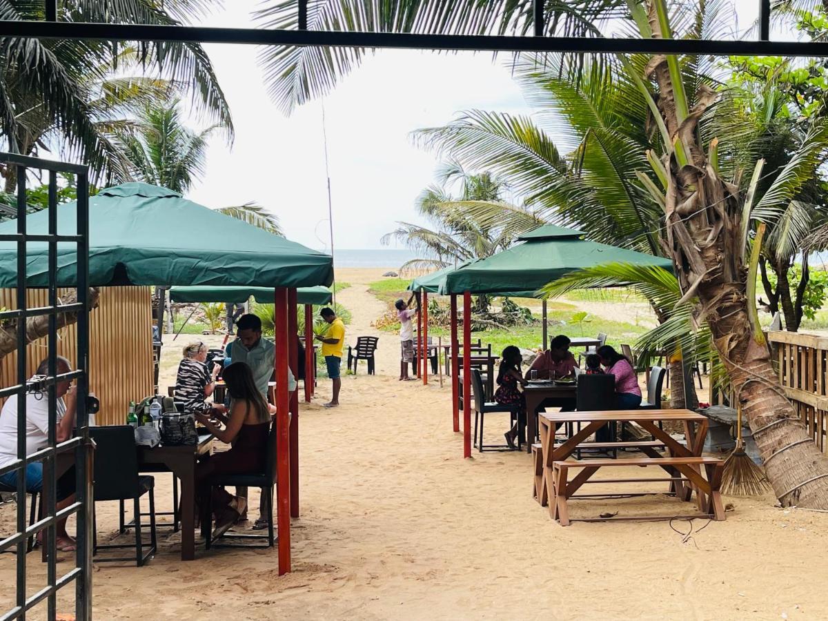 Sea Beach Resort Negombo Kültér fotó