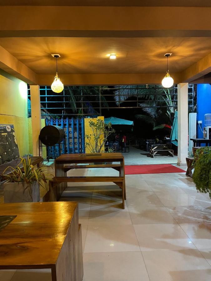 Sea Beach Resort Negombo Kültér fotó